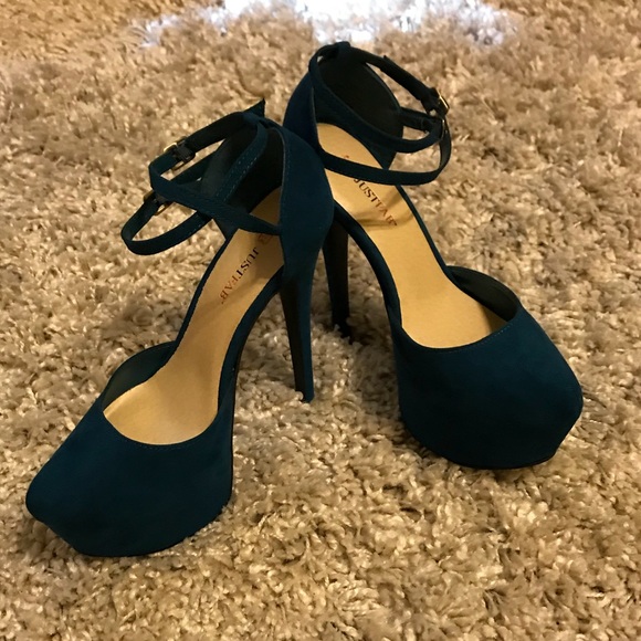 New shoe dazzle Platform pumps - Picture 3 of 3